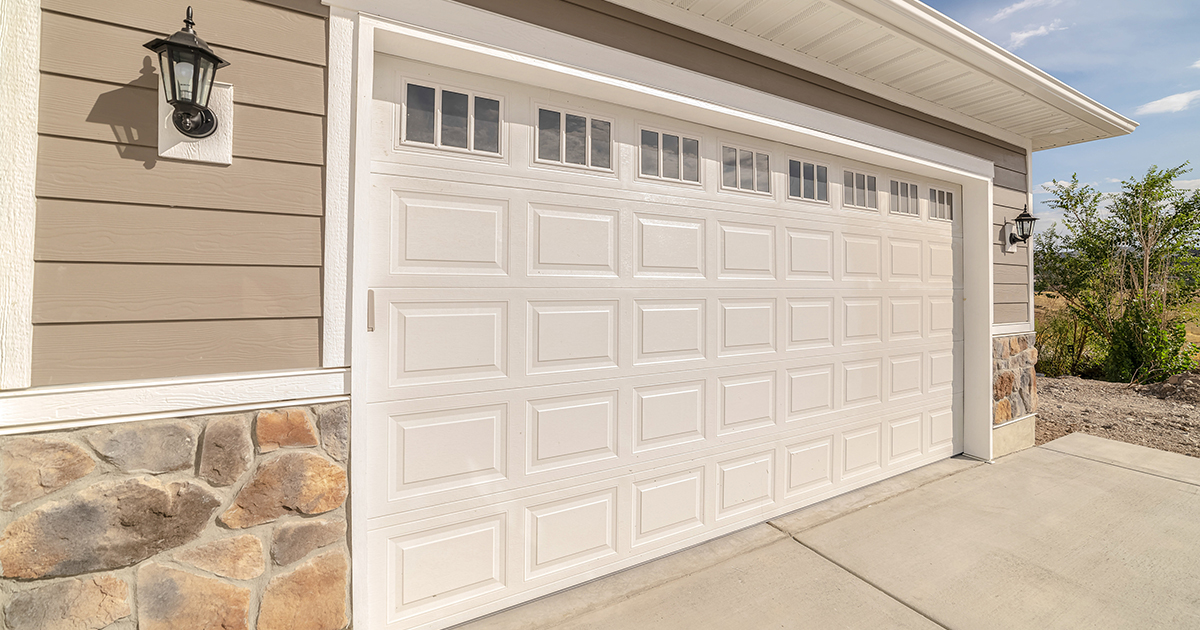 Garage Door Safety: What You Need to Know About Tempered Glass